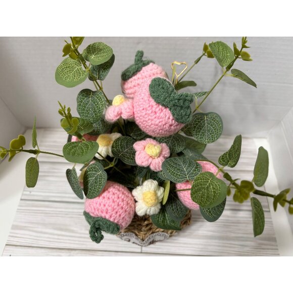 Valentine Crochet Flowers & Pink Fruit Wicker Basket “I Love You” Handmade - Picture 3 of 4